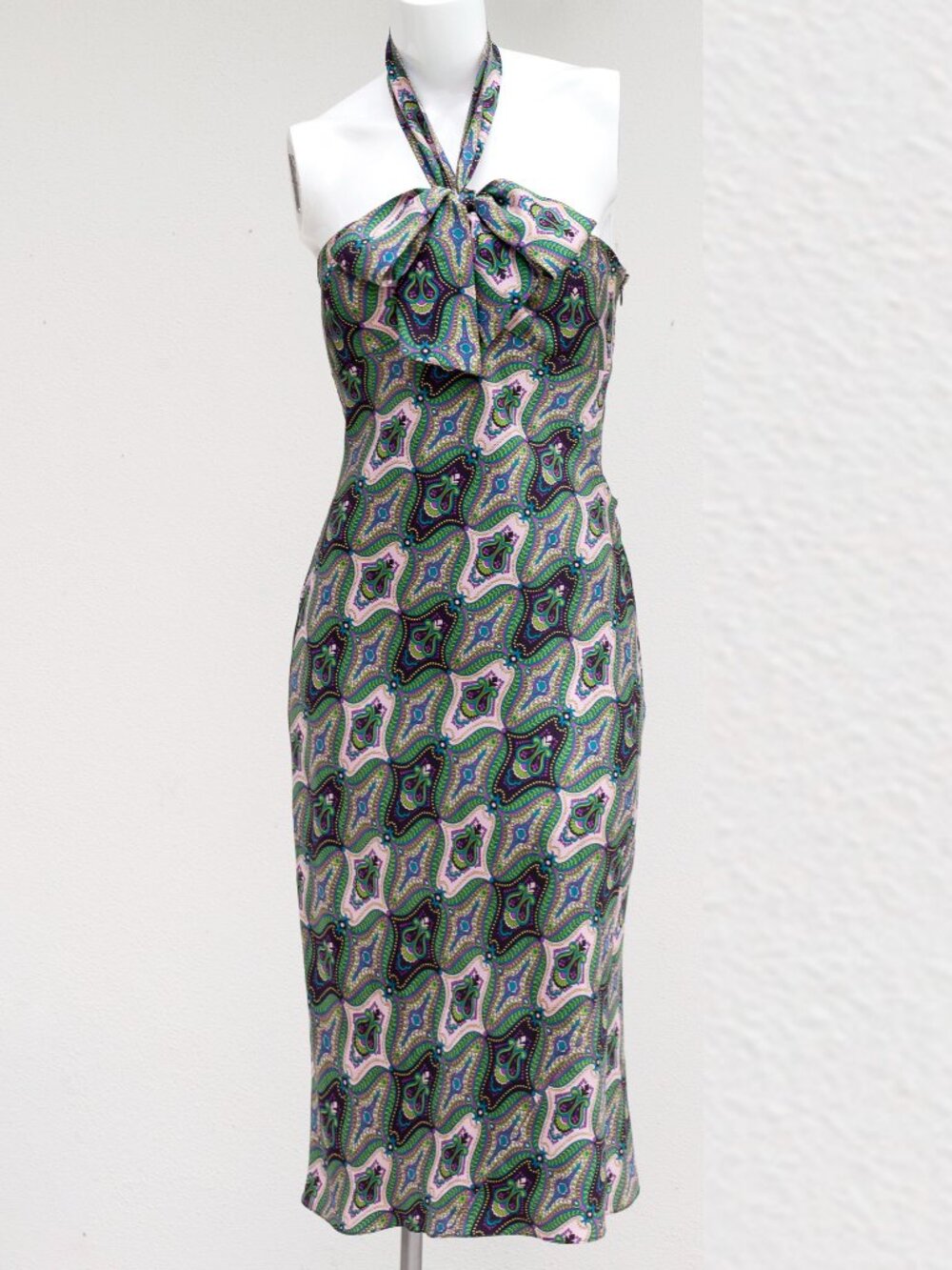 Laundry by Shelli Segal Silk Handkerchief Paisley print slip style Dress Size 4